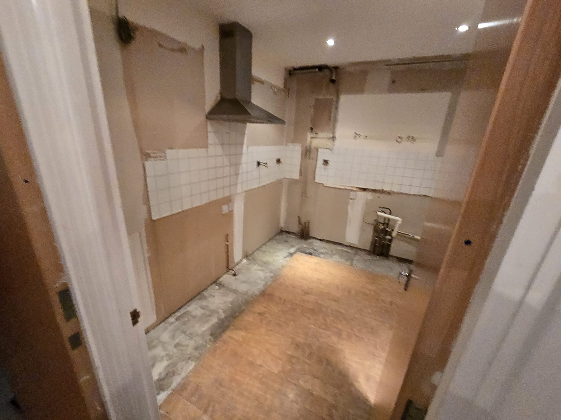 Kitchen before refurbishment